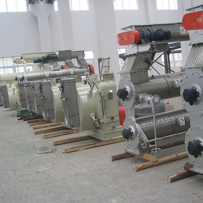 8TPH To 10TPH Cattle Livestock Feed Pellet Machine Dry Material Processing